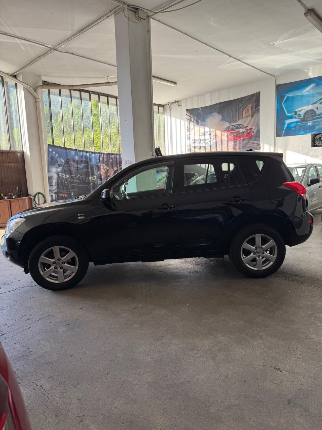 Toyota RAV 4 RAV4 CROSSOVER 2.2 D-4D SOL 4x4