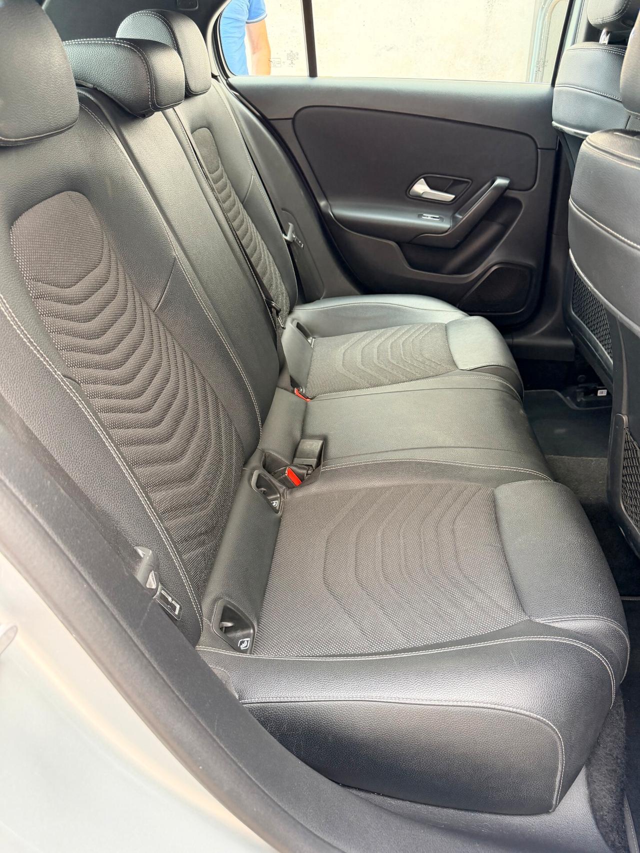 MERCEDES BENZ CLASSE A180 CDI AUTOMATICA 165.000 KM