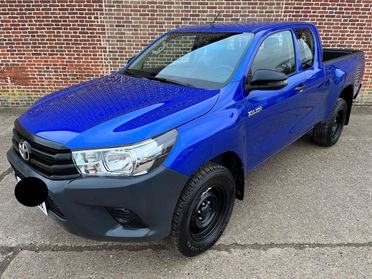 Toyota Hilux 2.4 D-4D 4WD 2 porte Chassis & Cab Comfort