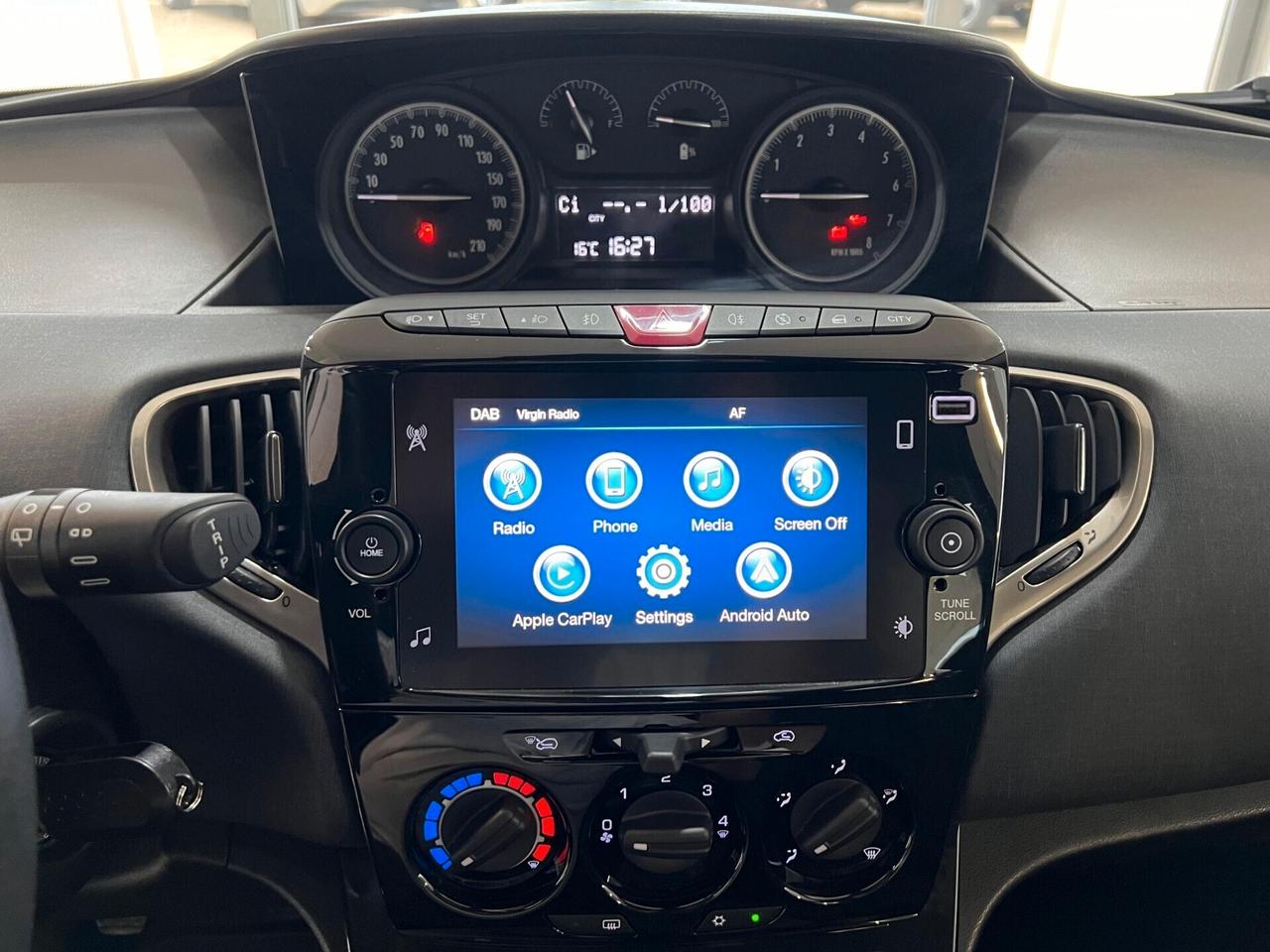 Lancia Ypsilon 1.0 Hybrid Gold 2023