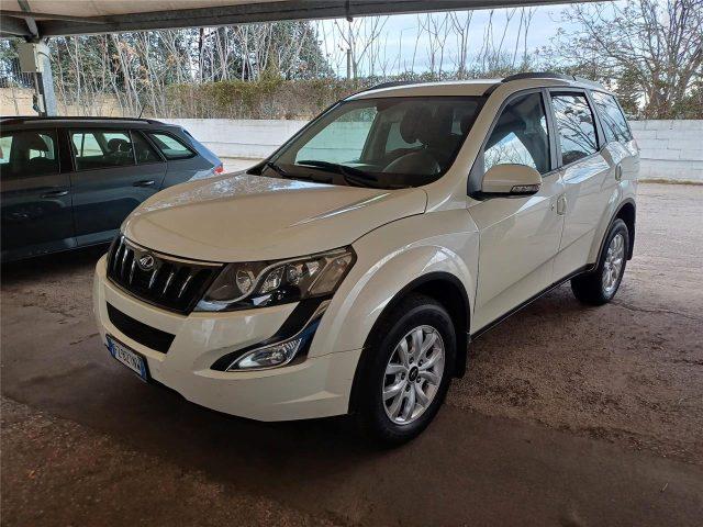 MAHINDRA XUV500 XUV500 2.2 16V FWD W6