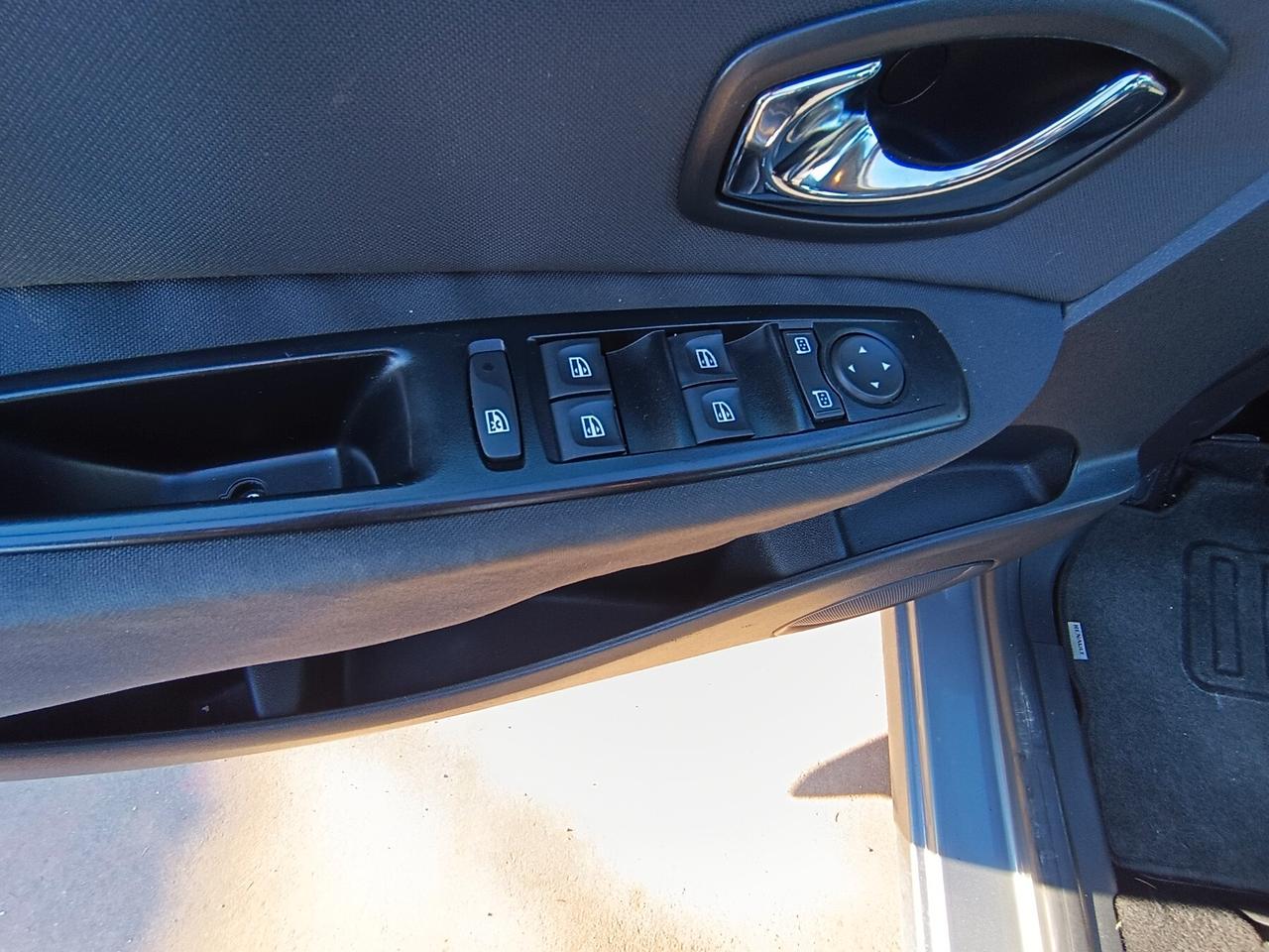 Renault Scenic Scénic XMod 1.5 dCi 110CV EDC Live