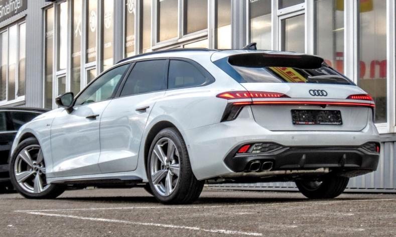 Audi A6 Avant 2.0 tdi mhev + S line edition 204cv s-tronic