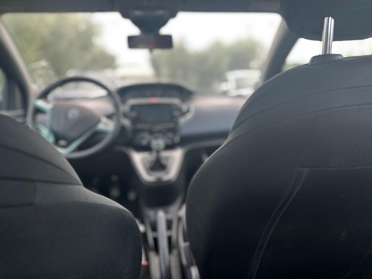 LANCIA Ypsilon III 2021 - Ypsilon 1.0 firefly hybrid Platino s&s 70cv