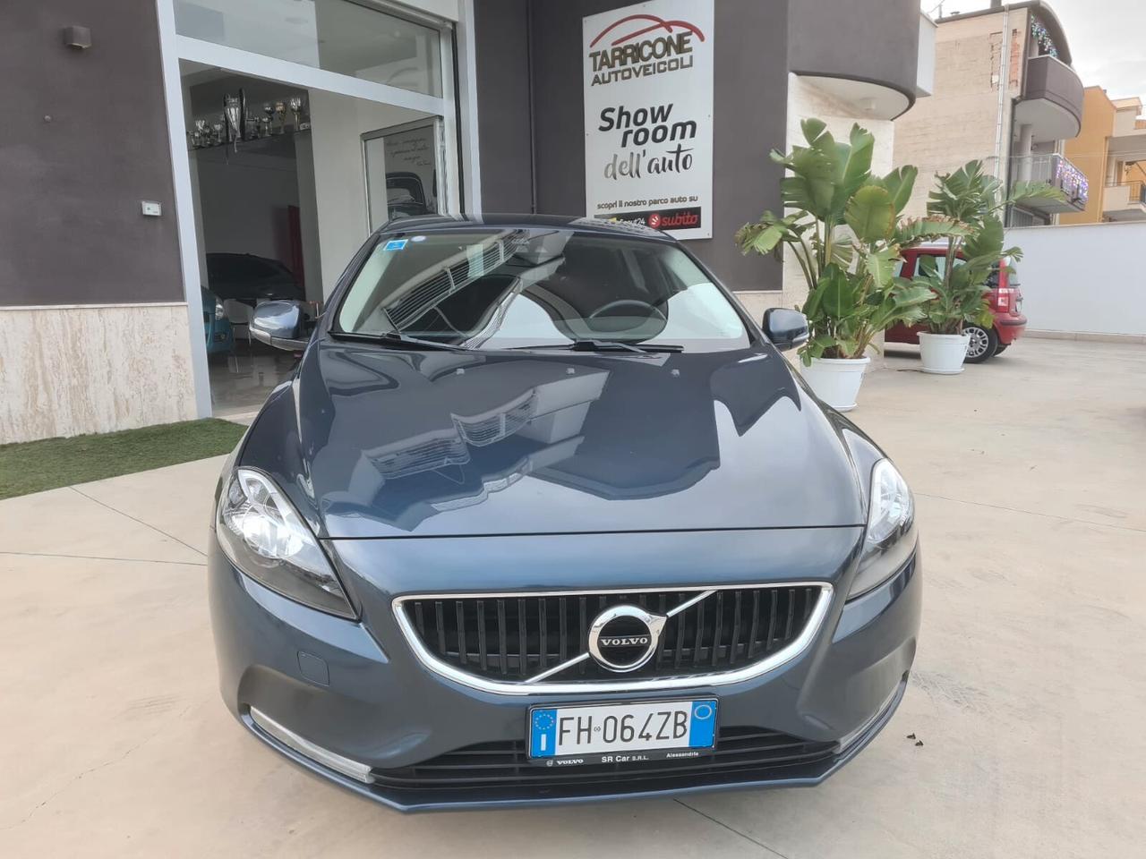 Volvo V40 D2 Geartronic Kinetic