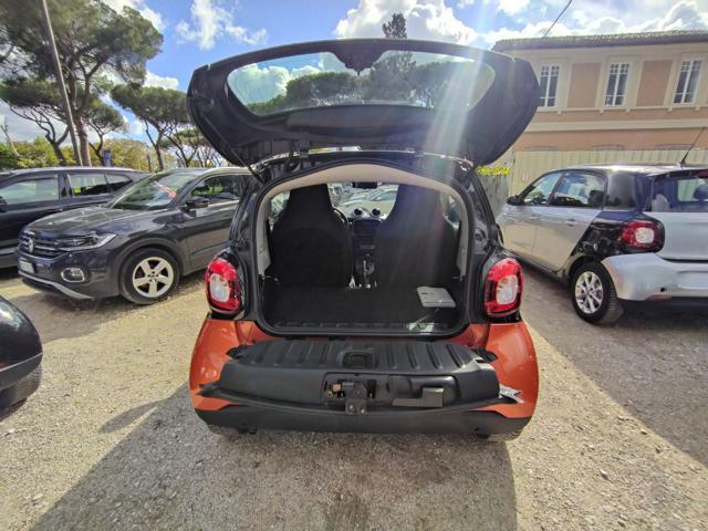 SMART ForTwo 0.9cc 90cv TETTO PANORAMA BLUETOOTH CRUISE