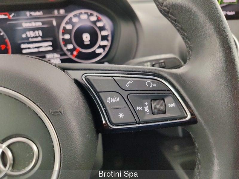 Audi Q2 Q2 30 TFSI Business