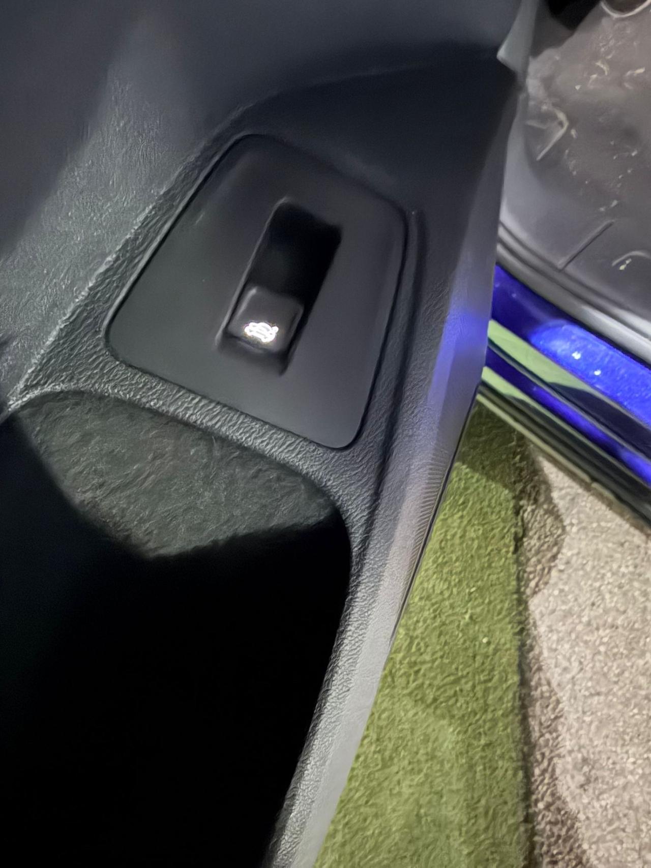 Volkswagen Tiguan 1.6 BlueMotion 10/2019 Technology