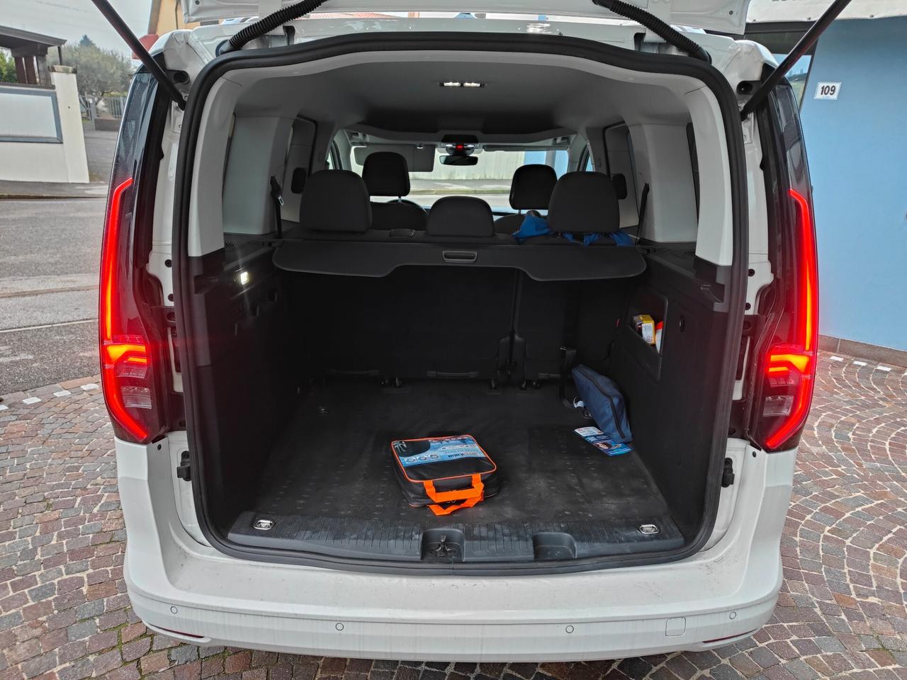 Volkswagen Caddy Pianale Ribassato 2.0 TDI 122 CV DSG Life