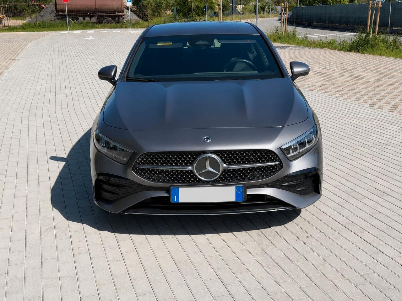 Mercedes-benz A 180 Automatic AMG Line Premium