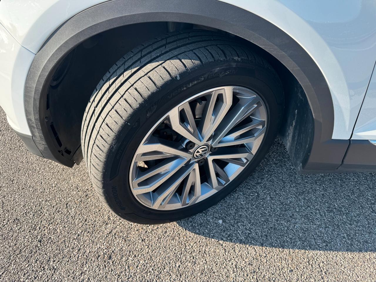 Volkswagen T-Roc 2.0TDI 150CV DSG 4x4 Adv. BlueM. Tech.