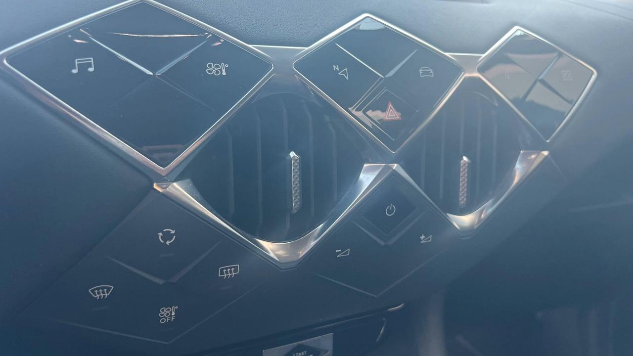 Ds DS3 3 Crossback BlueHDi 130 aut. Faubourg