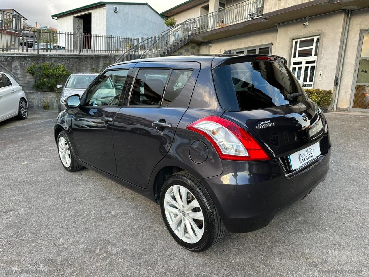 SUZUKI Swift 1.3 DDiS 5p. B-Top Bi-Color