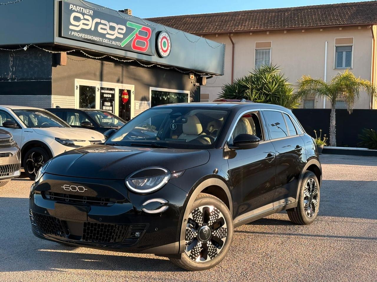 Fiat 600 Hybrid 110 CV DCT MHEV La Prima