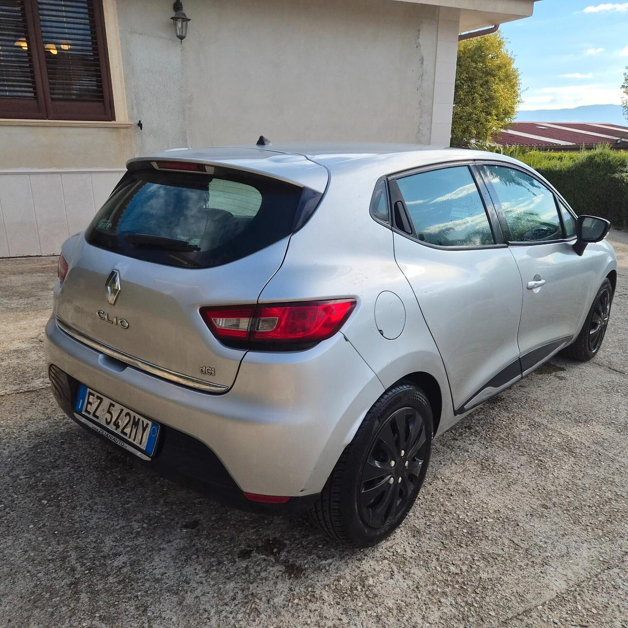 Renault Clio 1.5 dCi 8V 75CV 5 porte Costume National