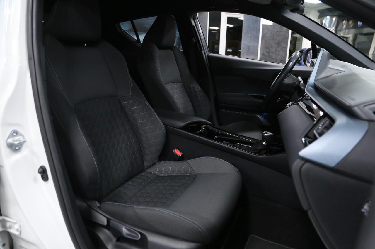 Toyota C-HR 1.8 Hybrid E-CVT Trend