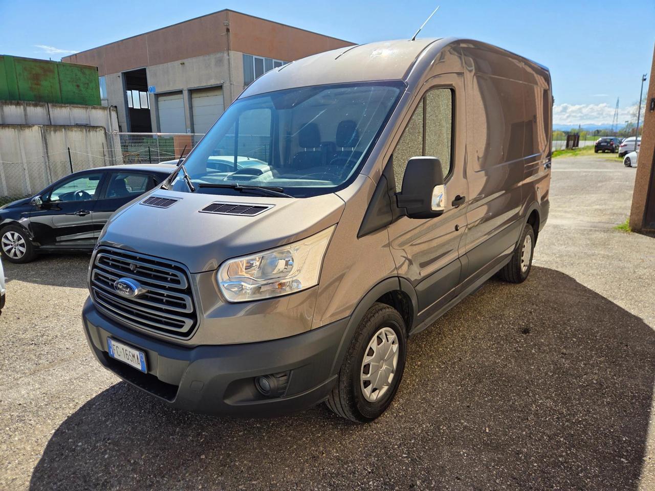 FORD Transit 350 tr.post.2.2 tdci 125cv trend L2H2 + IVA
