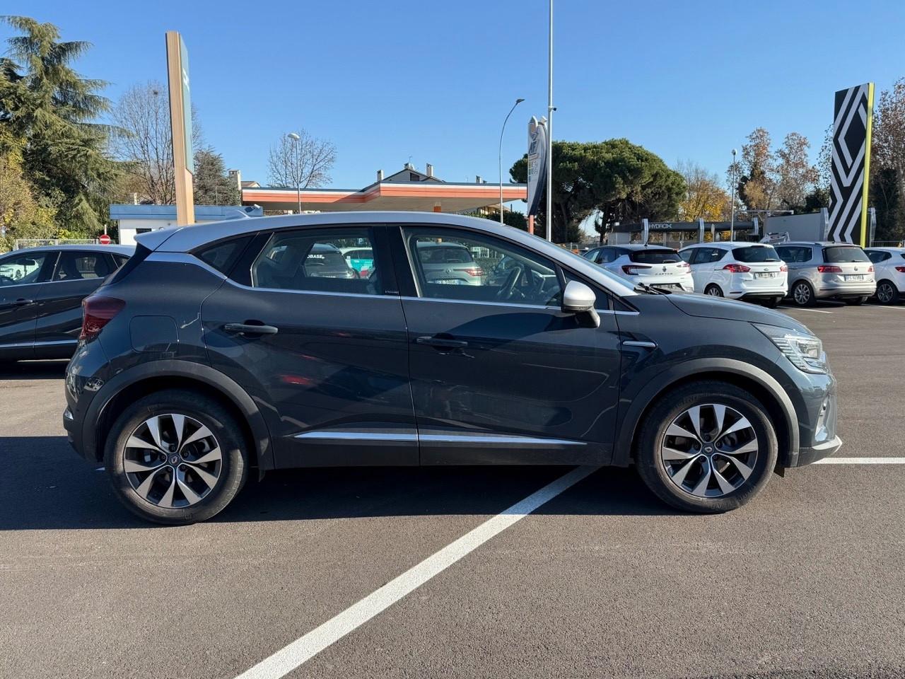 Renault Captur Plug-in Hybrid E-Tech 160 CV Intens