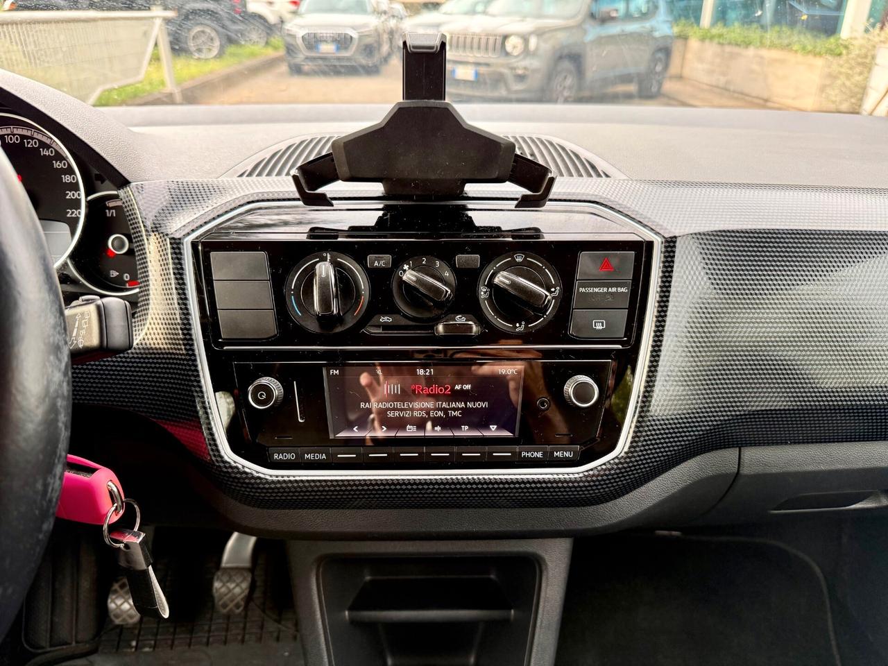 Volkswagen up! 5p 1.0 60cv ADATTA A NEO PATENTATI