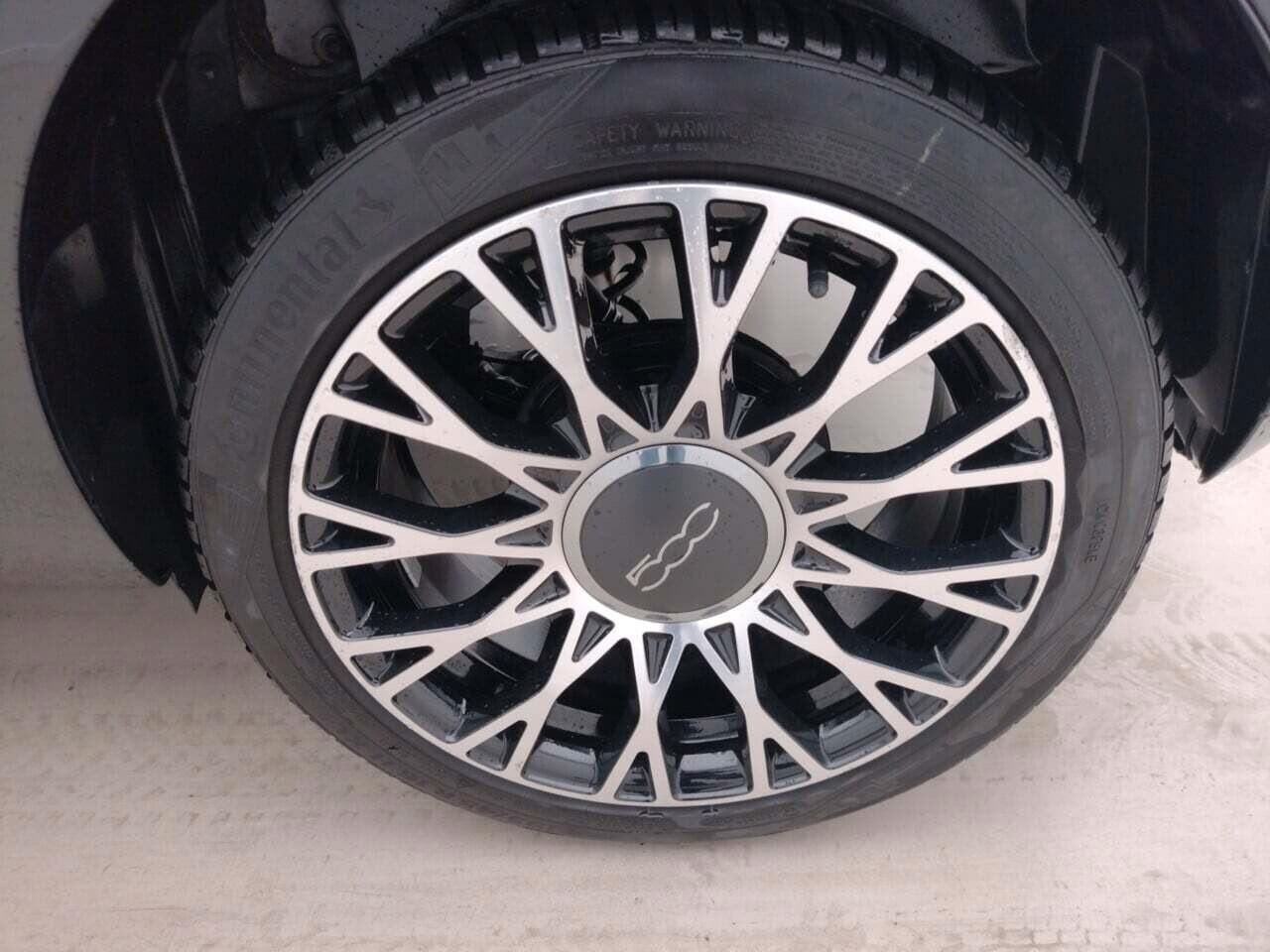 Fiat 500 1.0 Hybrid Dolcevita
