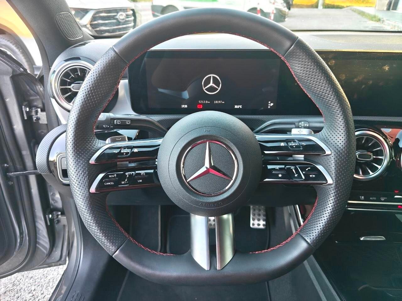 MERCEDES Classe A (W177) A 200 d Automatic ...