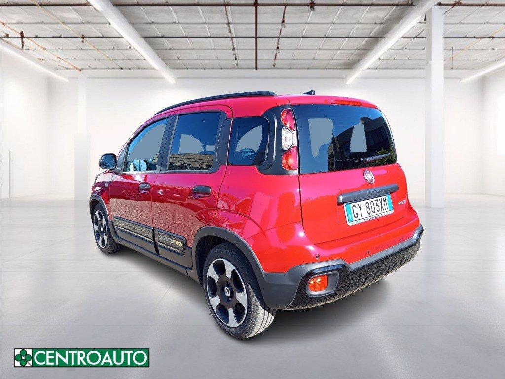 FIAT Pandina Cross 1.0 firefly hybrid s&s 70cv del 2025