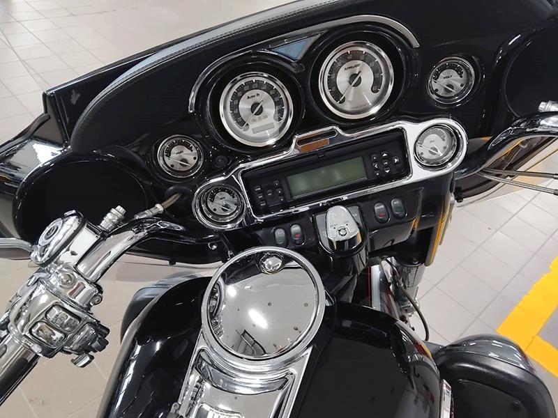 Harley Davidson Electra Glide Ultra Classic Cvo 1690