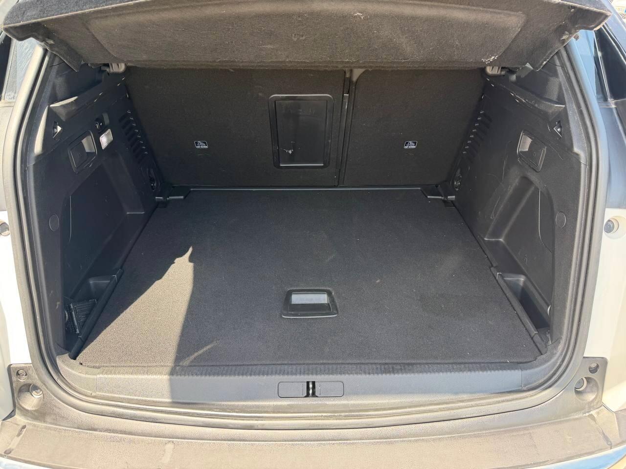 Peugeot 3008 2018 2.0 180 EAT8 GT Line