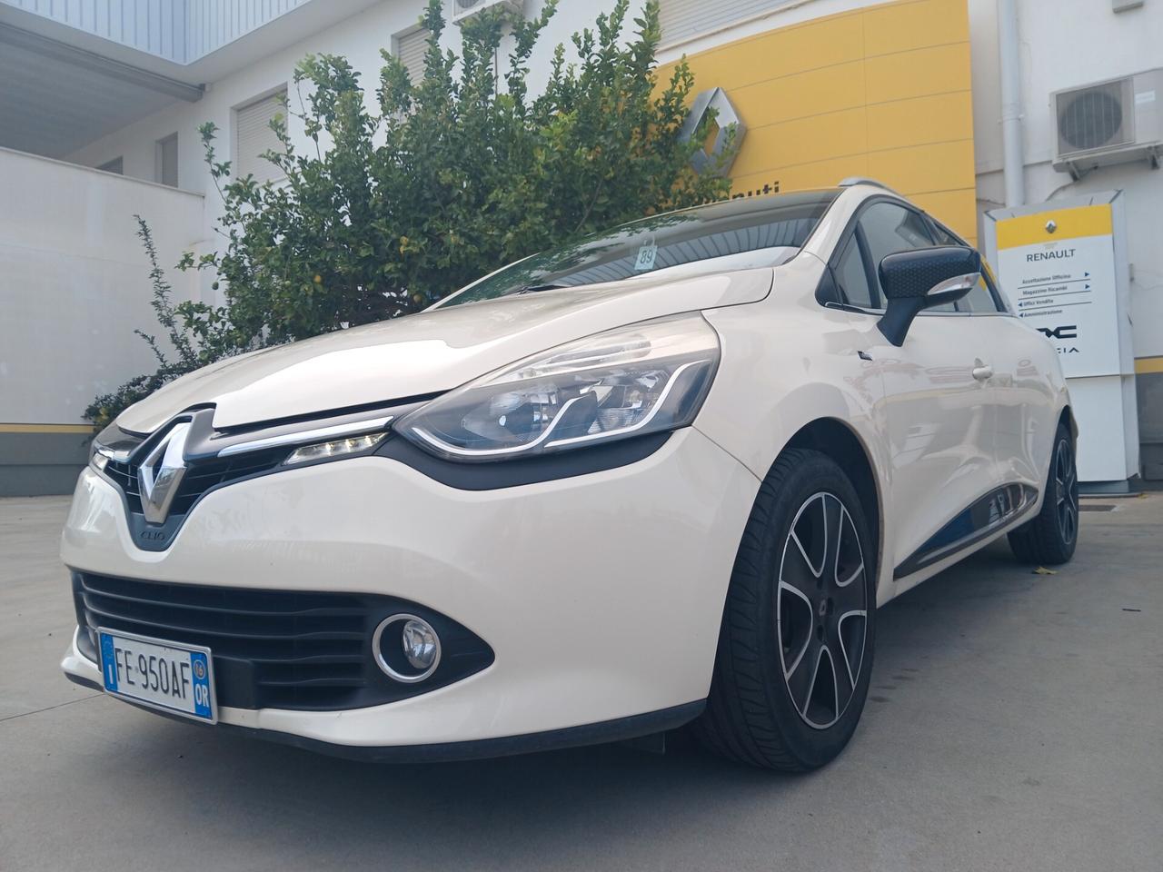 RENAULT Clio Sporter Duel 1.500 dCi 75cv