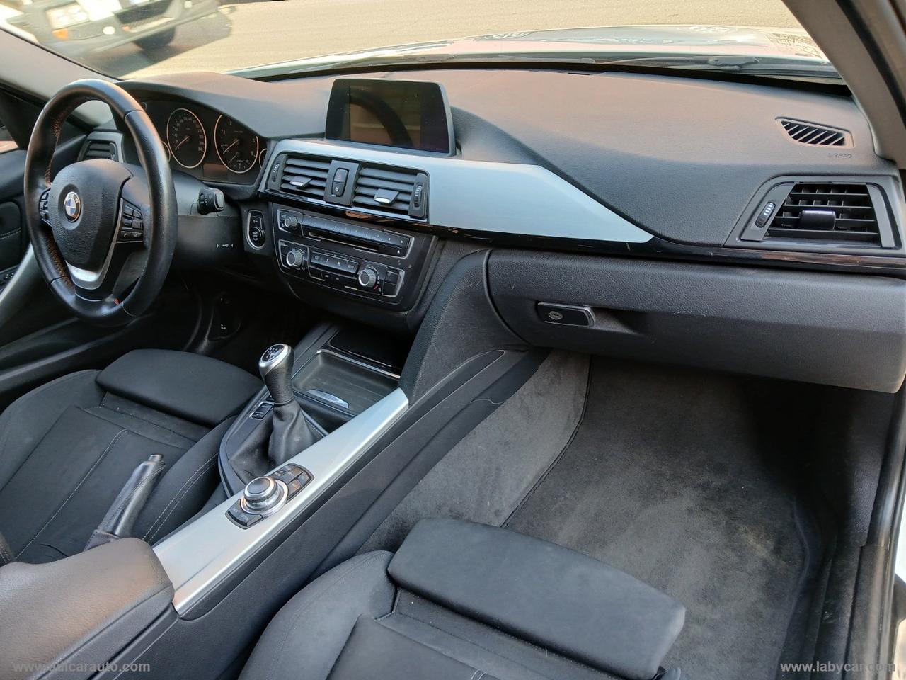 BMW 318d xDrive Touring Sport