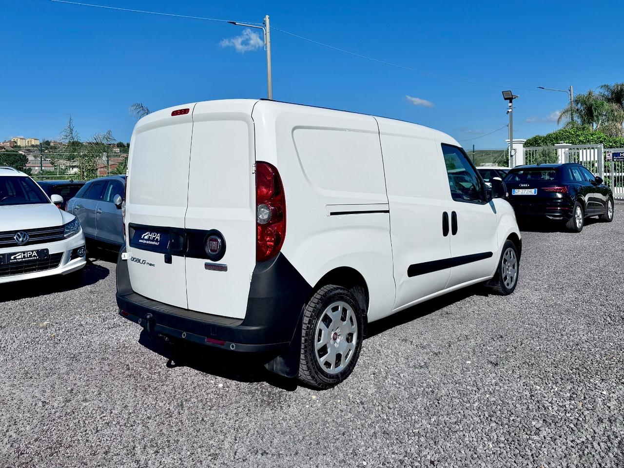 FIAT Doblò 1.6 MJT 120CV MAXI 3 POSTI NAVI RETROCAMERA CLIMA AUTOMATICO