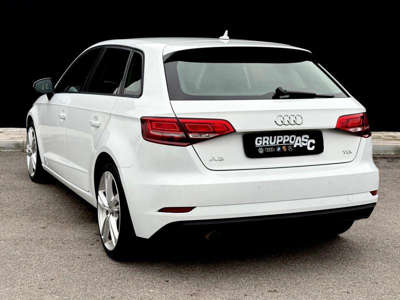 Audi A3 Sportback 30 1.6 tdi Sport 116cv s-tronic