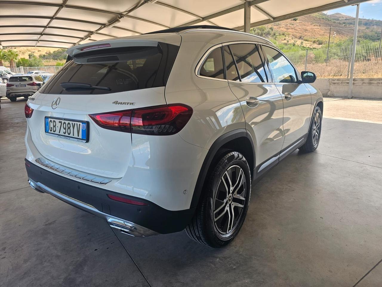 MERCEDES GLA 200D 4MATIC SPORT PLUS