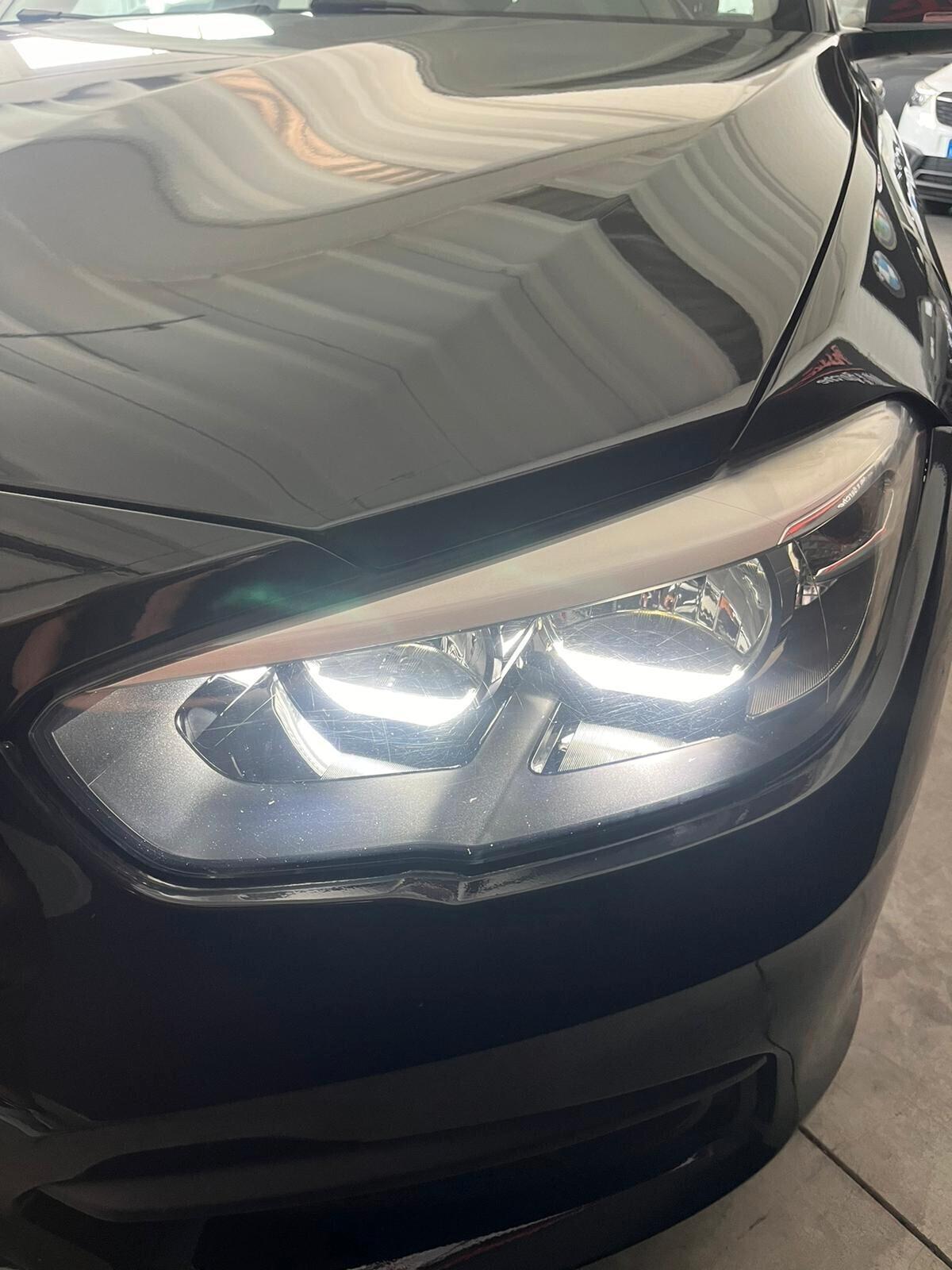 Bmw 120 120i 5p. Advantage