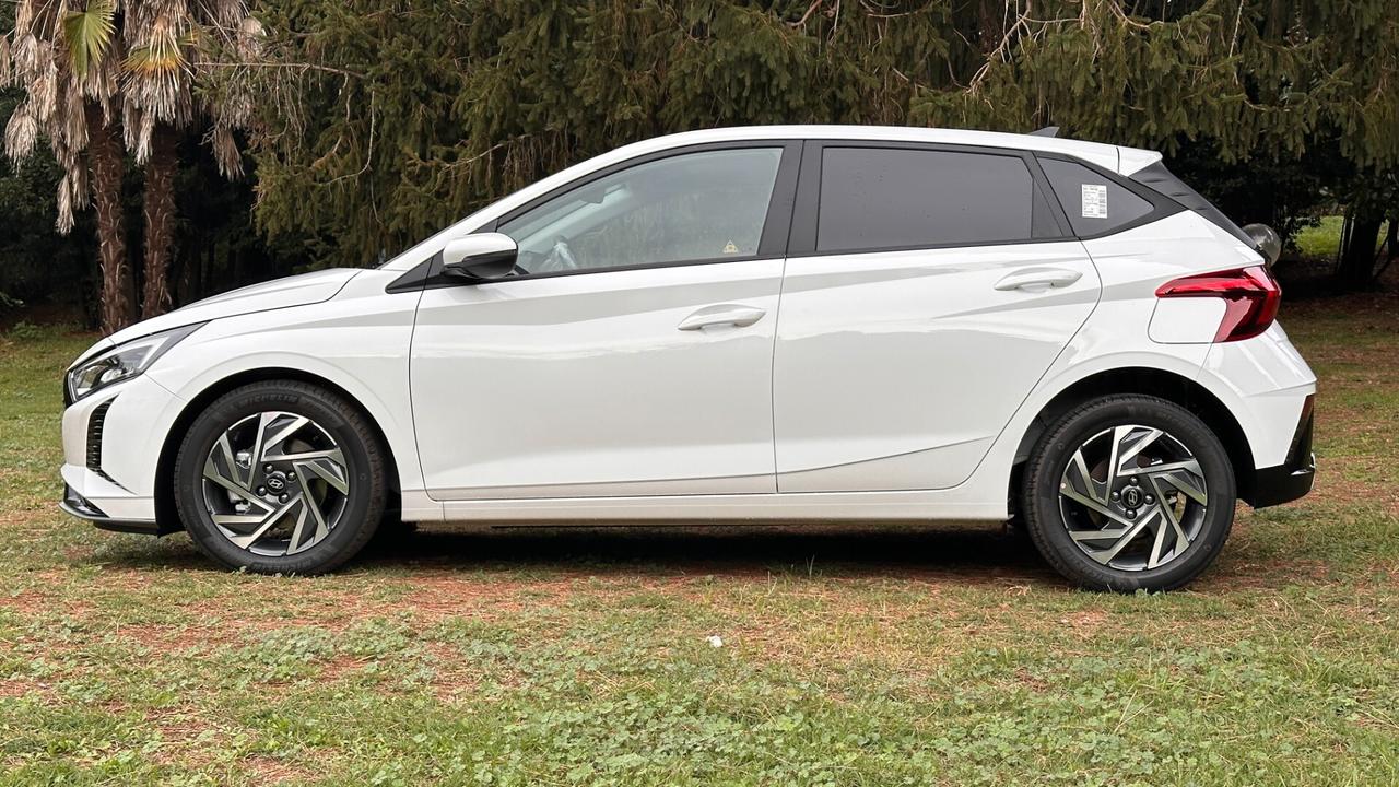 HYUNDAI i20 1.0 T-GDI CONNECTLINE NUOVA – 14950€