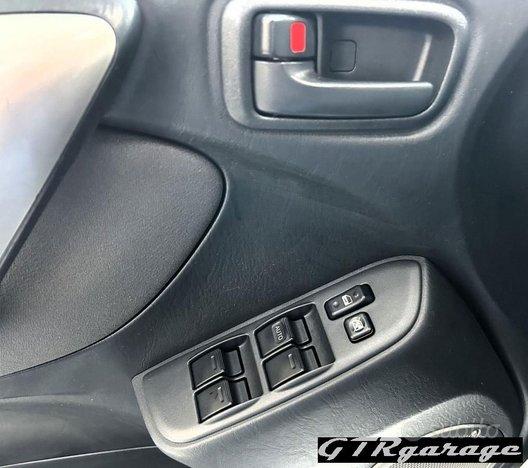 TOYOTA - RAV4 - 2.0 16V 5 porte Sol
