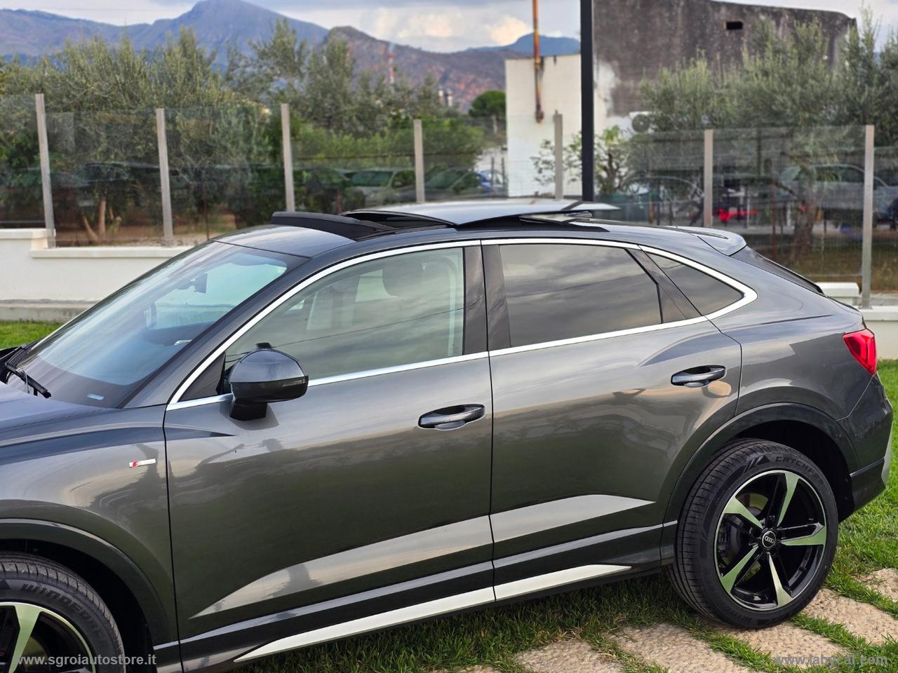 AUDI Q3 SPB 35 TDI S tronic S-LINE