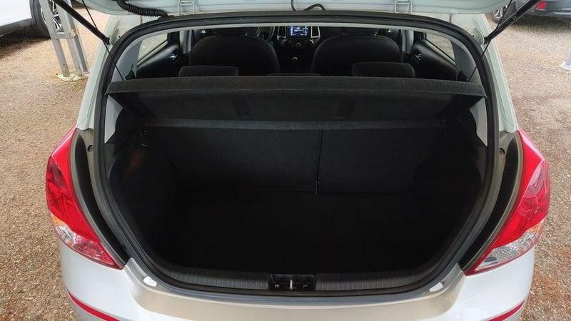 Hyundai i20 1.1 CRDi Sound Edition