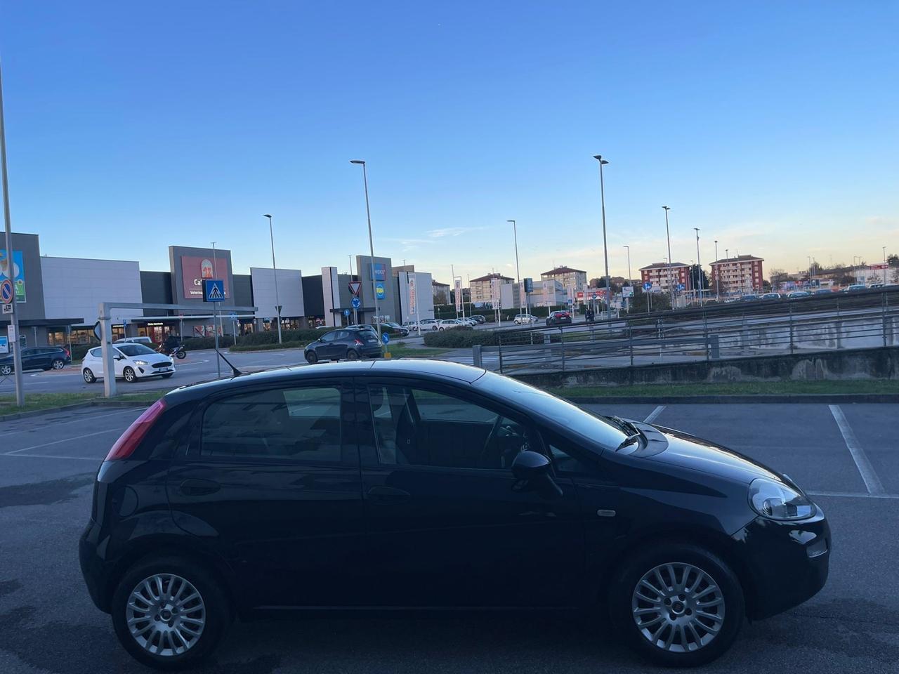 Fiat Punto 1.3 MJT II S&S 95 CV 5 porte Street