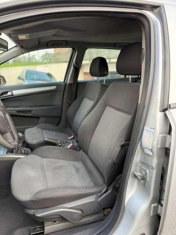 Opel Astra Astra SW 1.4 twinport Enjoy