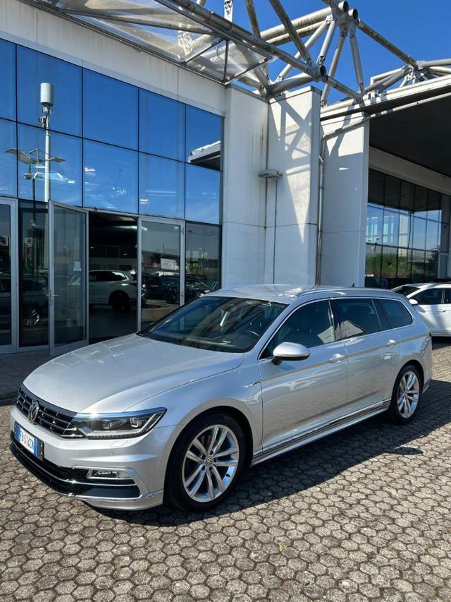 VOLKSWAGEN Passat Variant 2.0 TDI Highline 4 MOTION