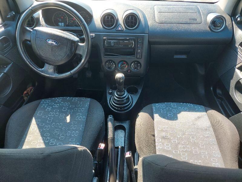 Ford Fiesta 1.2 16V 5p. Ambiente euro4 benzina X Neopatentati