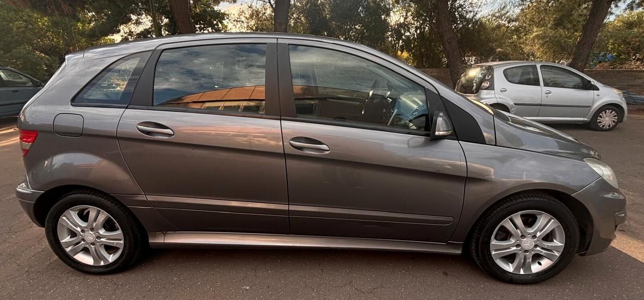 Mercedes-benz B 180 CDI Chrome