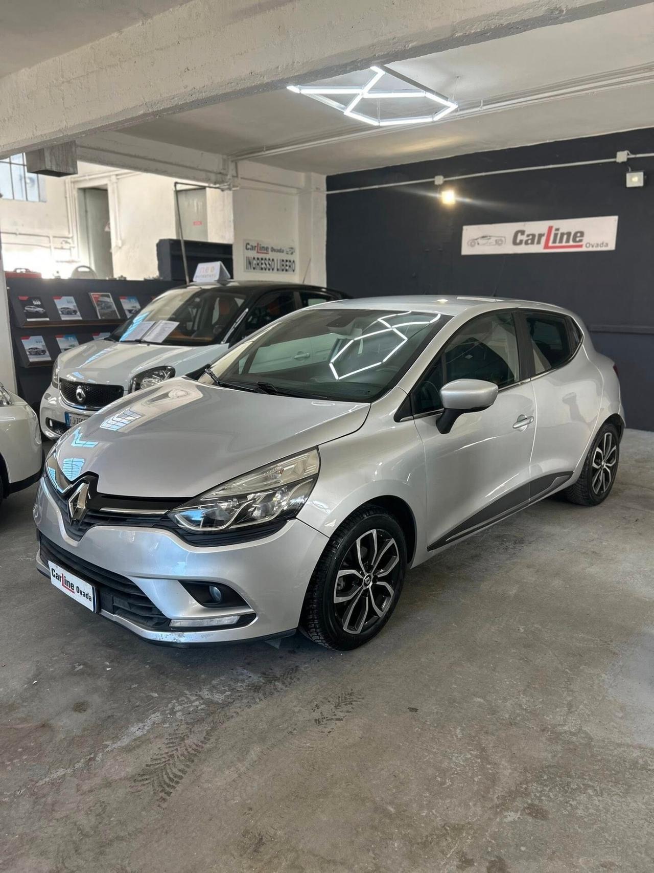 Renault Clio 1.2 75CV -2016 SOLO 92.000KM