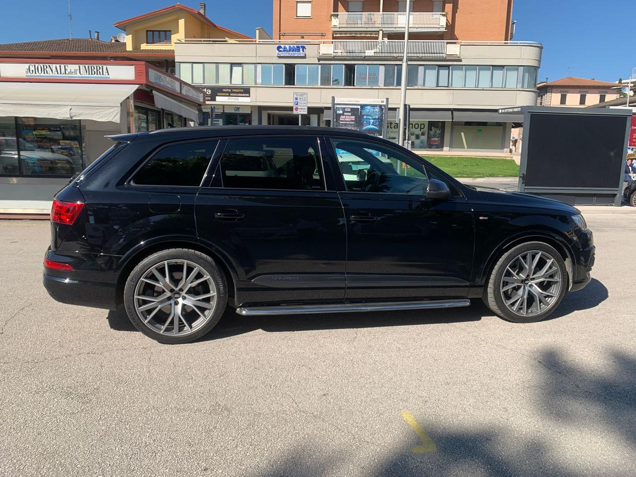 Audi Q7 3.0 50 TDI MHEV S Line