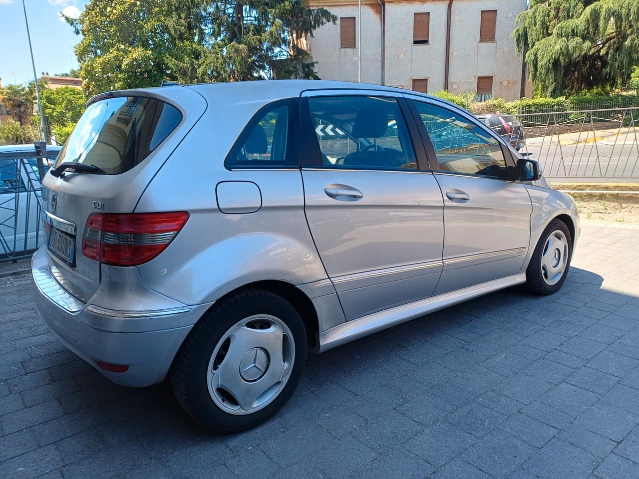 Mercedes-benz B 200 CDI Premium