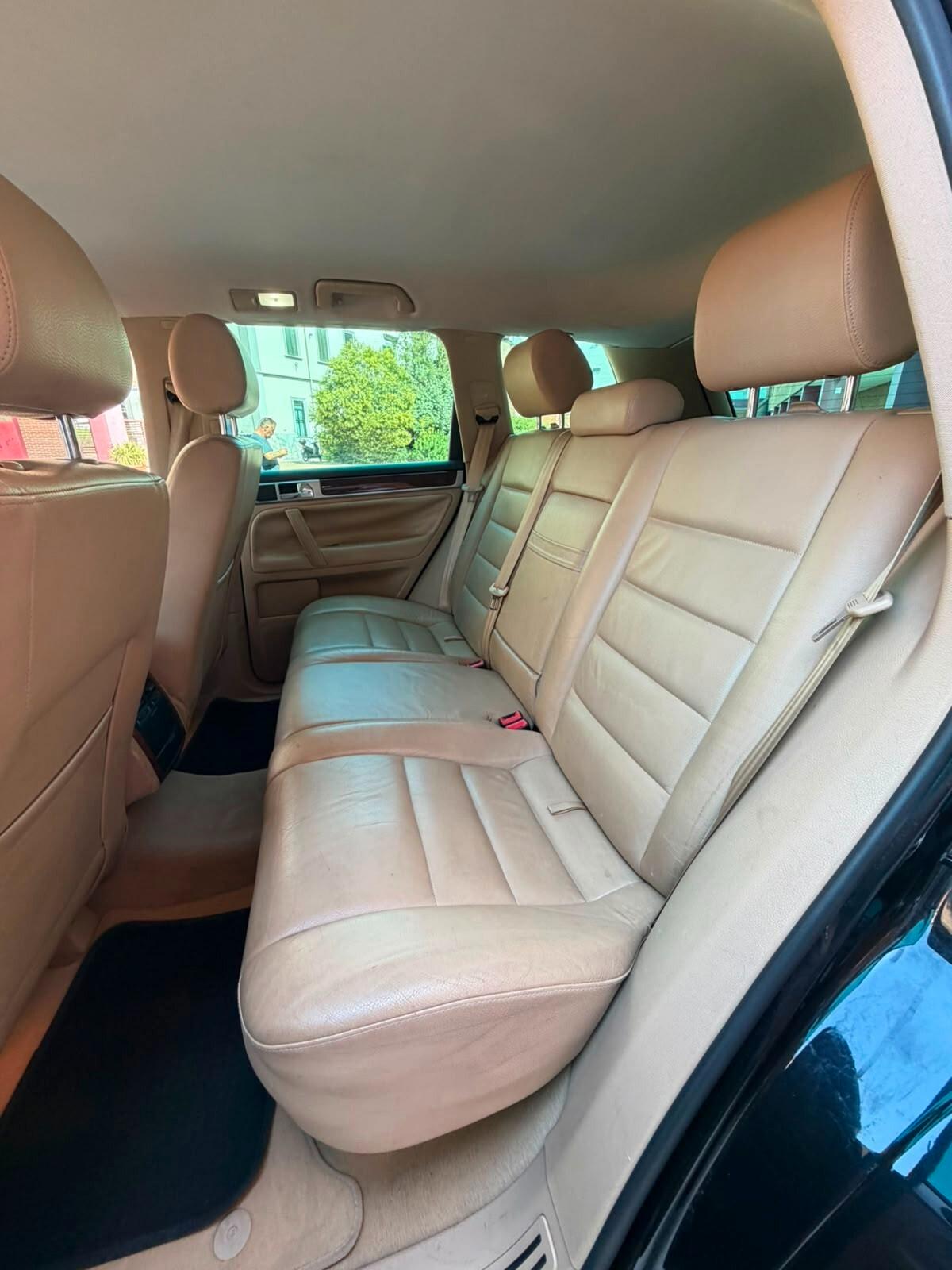 Volkswagen Touareg 2.5 R5 TDI DPF tiptronic Style