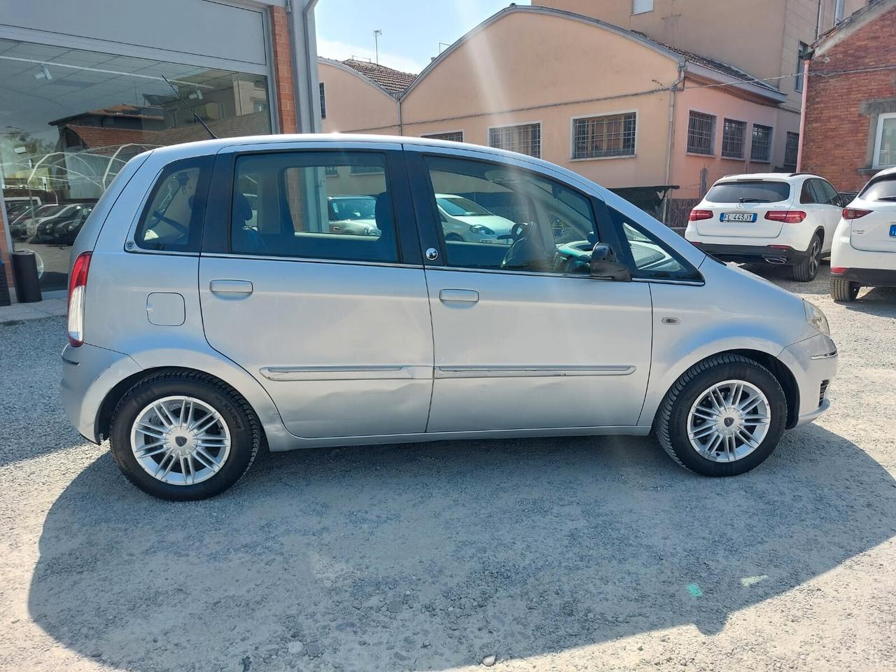 Lancia MUSA 1.4 Argento Ecochic GPL