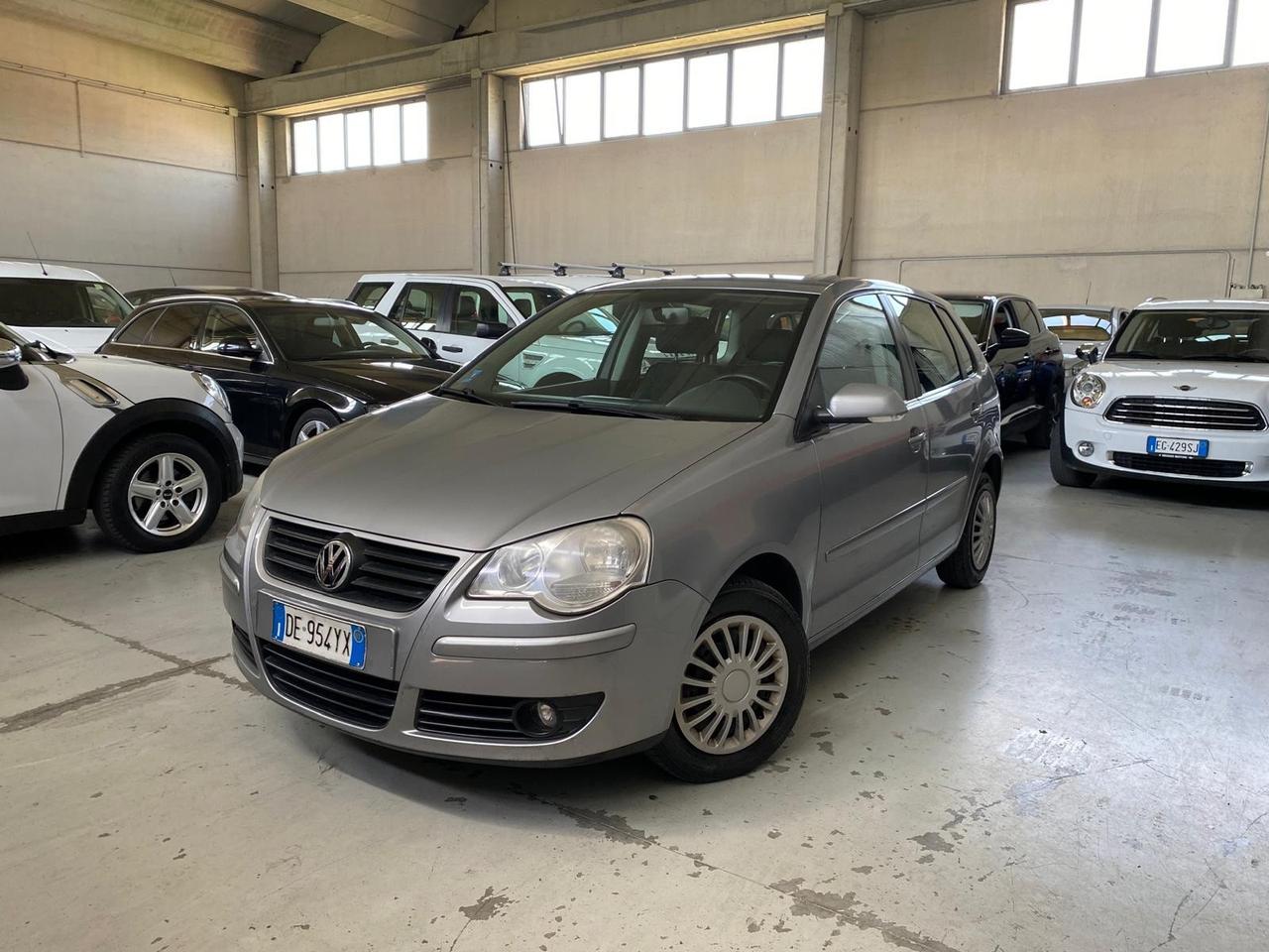 Volkswagen Polo 1.2 5p. Trendline