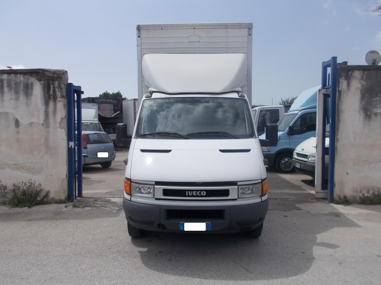 Iveco daily 50c15 anno 2004 box e sponda da q.li.10